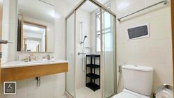 The Lakeshore (D22), Condominium #496626201